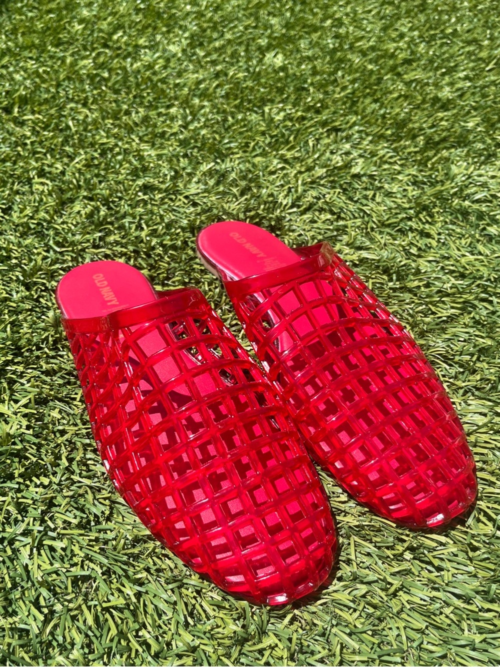 Old Navy Cage Jellies